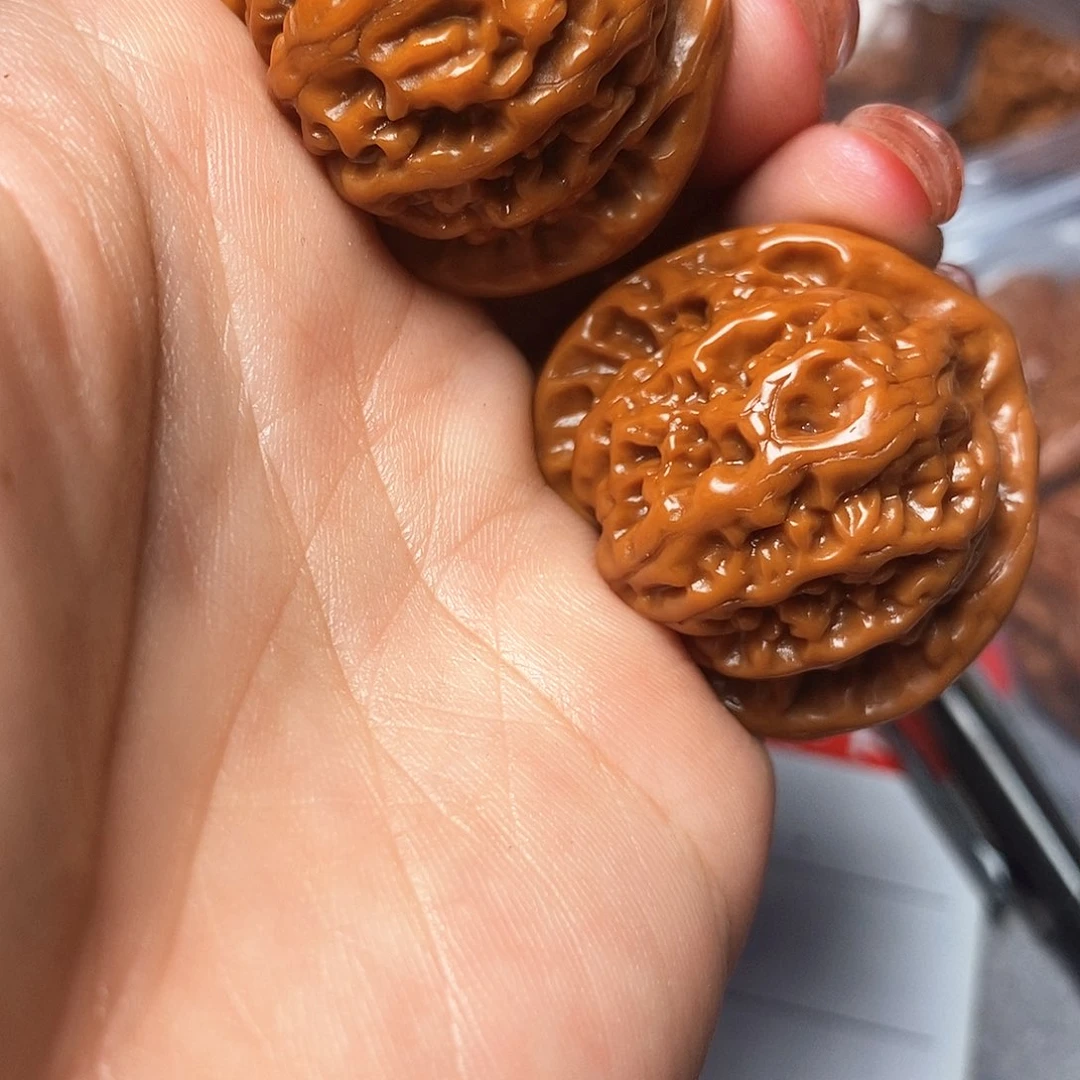 文玩核桃吊坠麒**果宫灯
