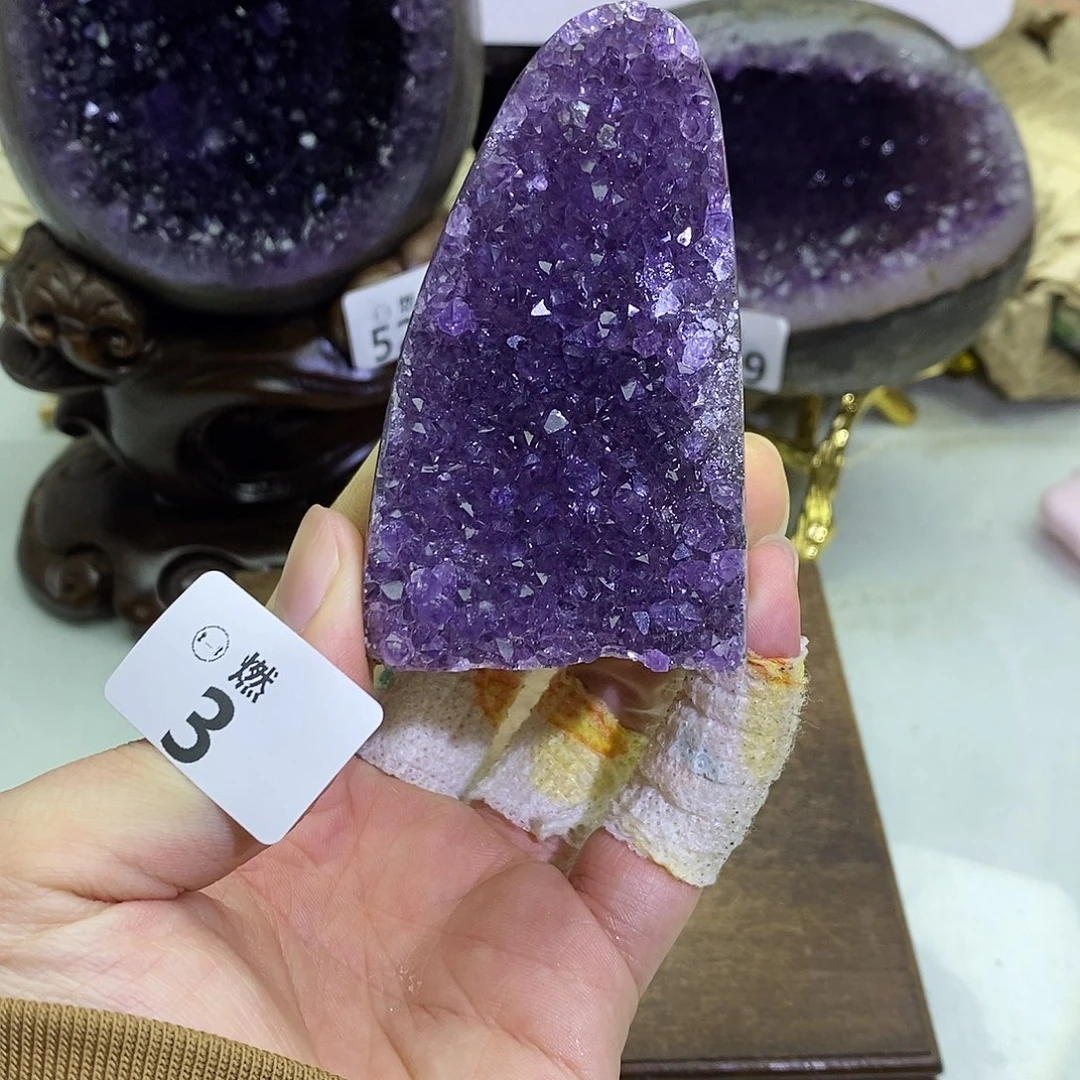 紫晶大型摆件（非配饰）未镶嵌