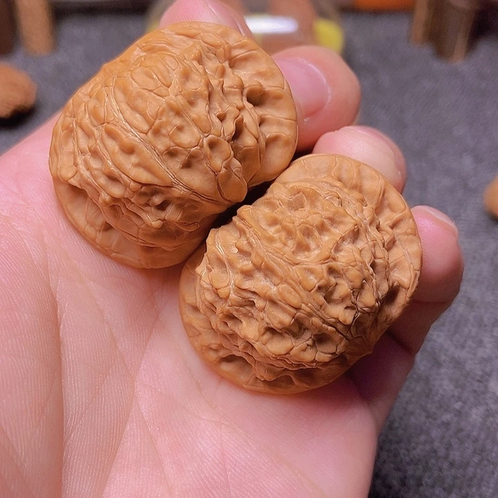 文玩核桃把件文玩核桃麻核桃成品对