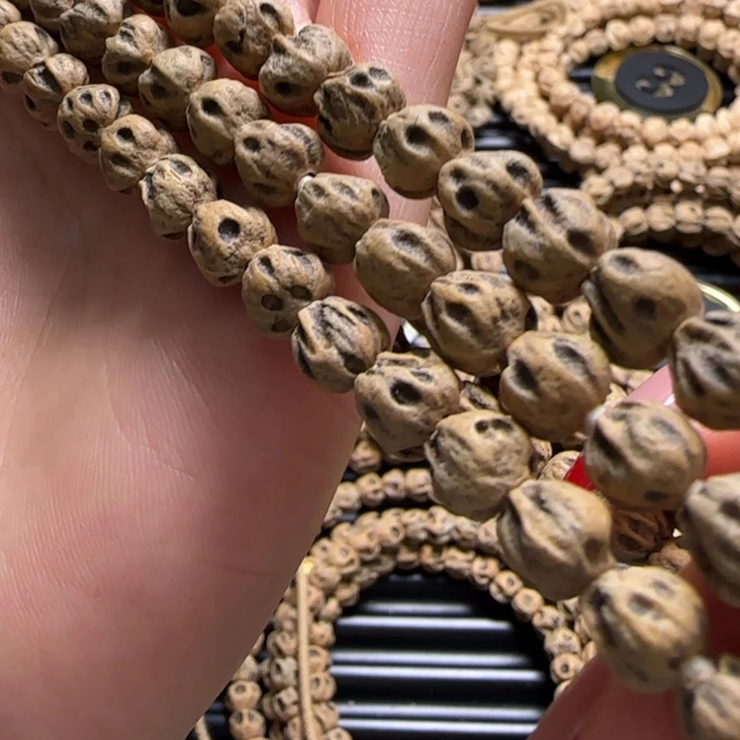 【闪购商品】柏香籽/百香籽吊坠半*心