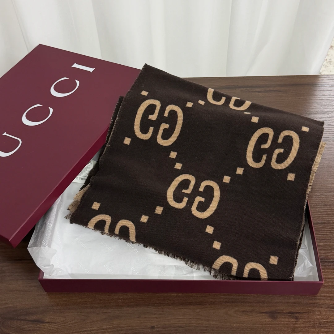 99新 GUCCI/古驰 chillvTg /围巾