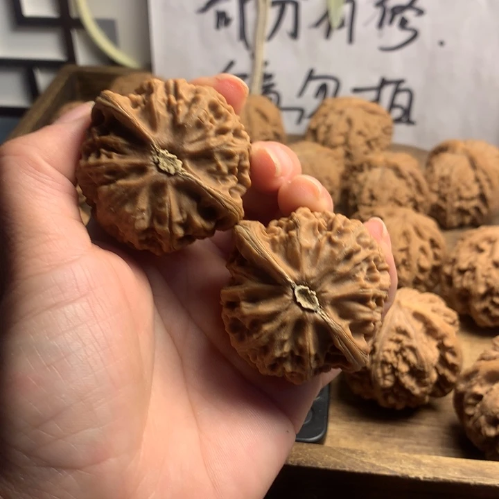 吊坠文玩核桃远***6宫灯