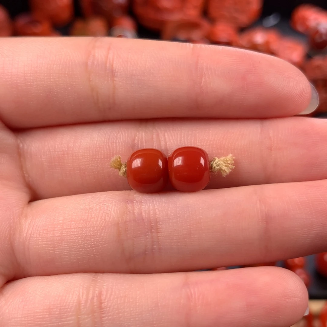未镶嵌老型对珠8.5mm南红玛瑙