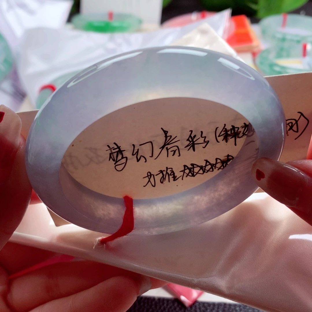 翡翠手镯未镶嵌守**兔师妹高冰胶炸光幻彩