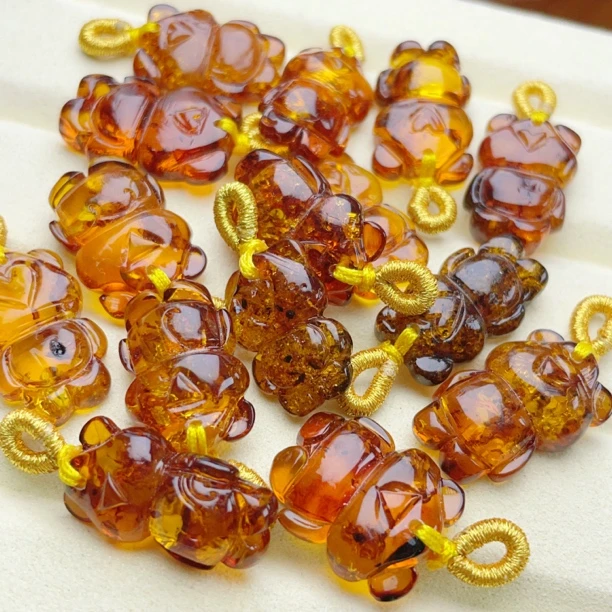 花珀琥珀小熊小滴溜随机发一个