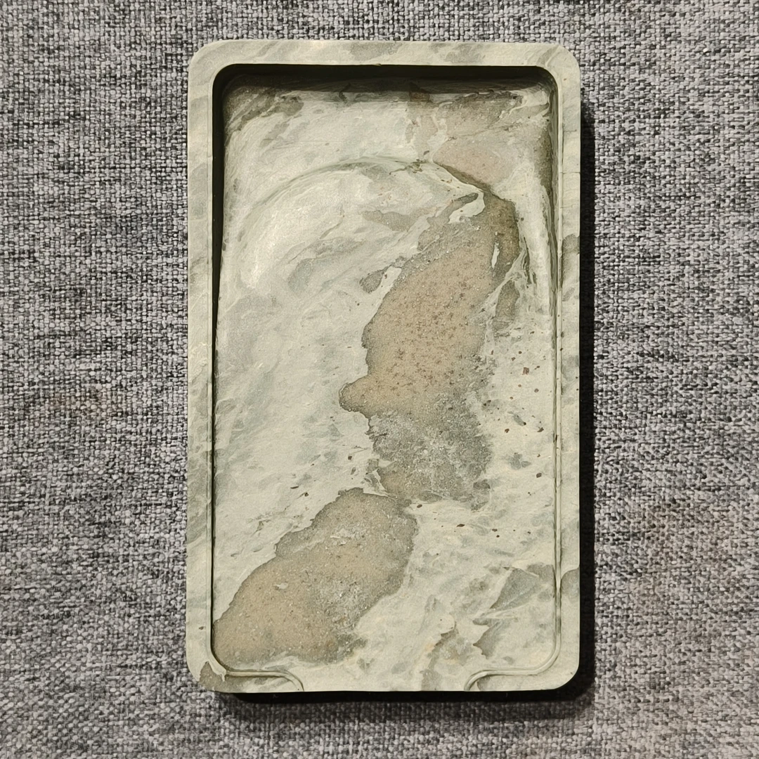 甘肃洮砚，水泉柳叶边淌池砚，尺寸12.5*7.5*1.6厘米