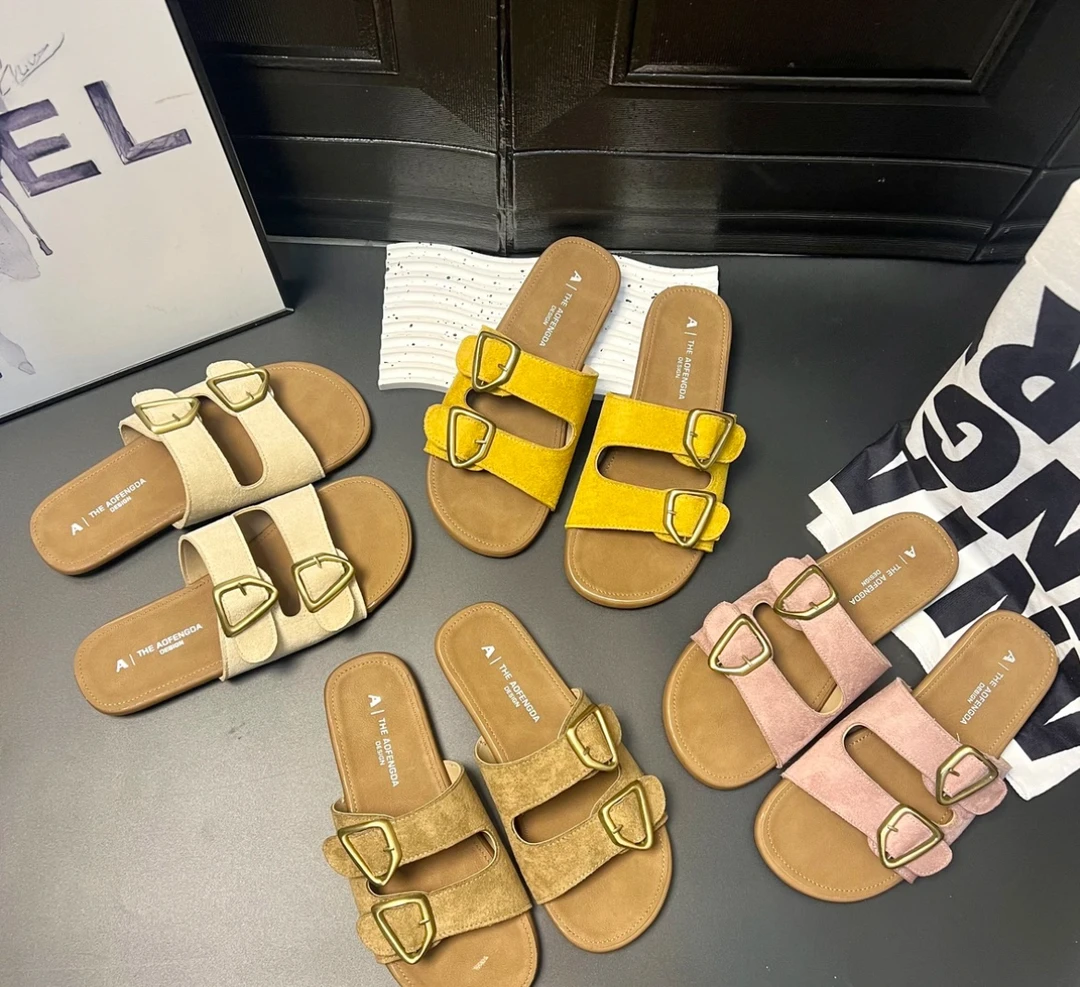 韩版平底勃肯凉拖鞋女夏季外穿2025新款沙滩度假软底一字拖女凉鞋