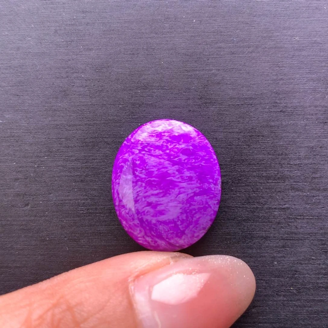 未镶嵌苏纪石（舒俱来）蛋面