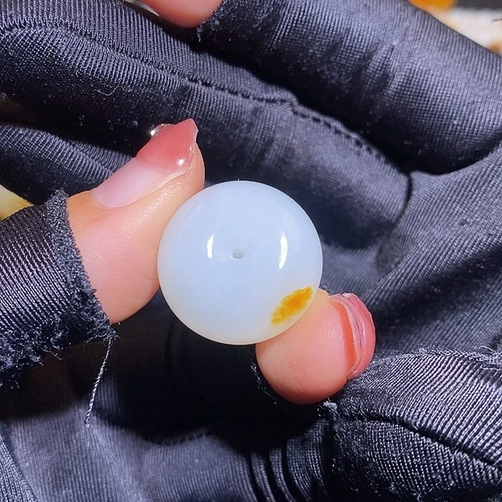 梓***卿和田玉未镶嵌手链