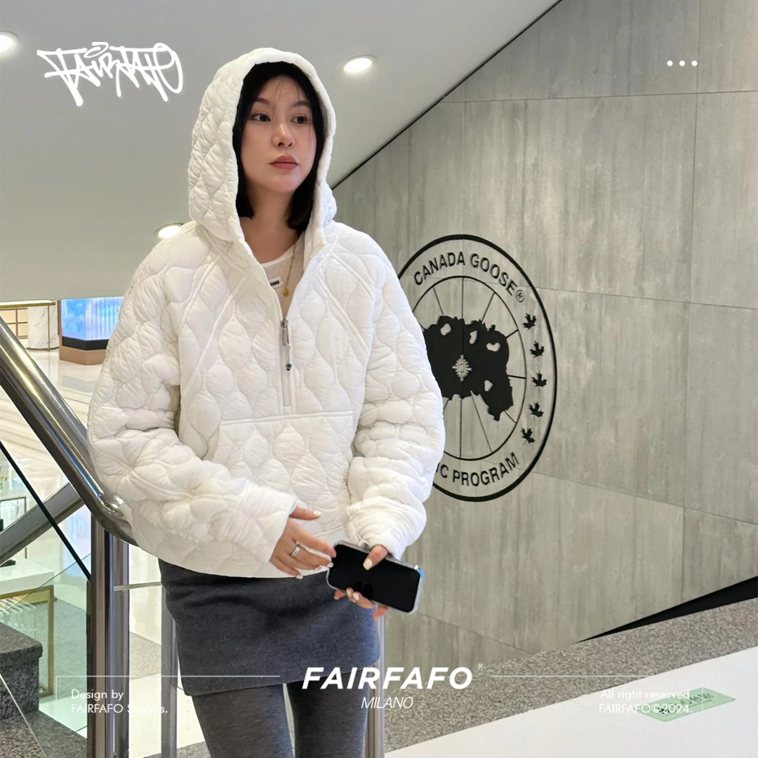 FAIRFAFO林肉肉【绗缝半拉链卫衣外套】LG4WD0165保暖舒适短款连帽