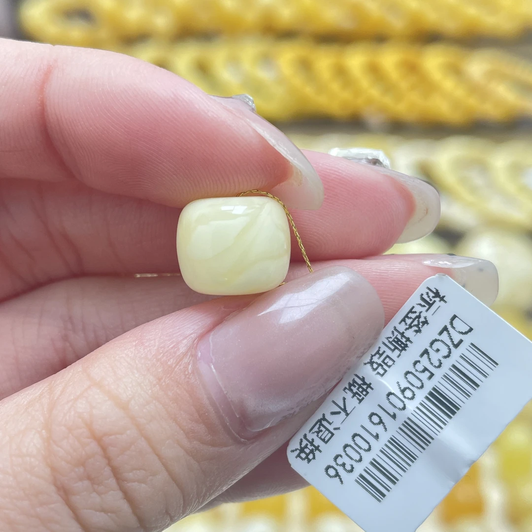 段掌柜臻选·11.3*9.3mm天然原矿蜜蜡浓蜡白蜜妖花老型