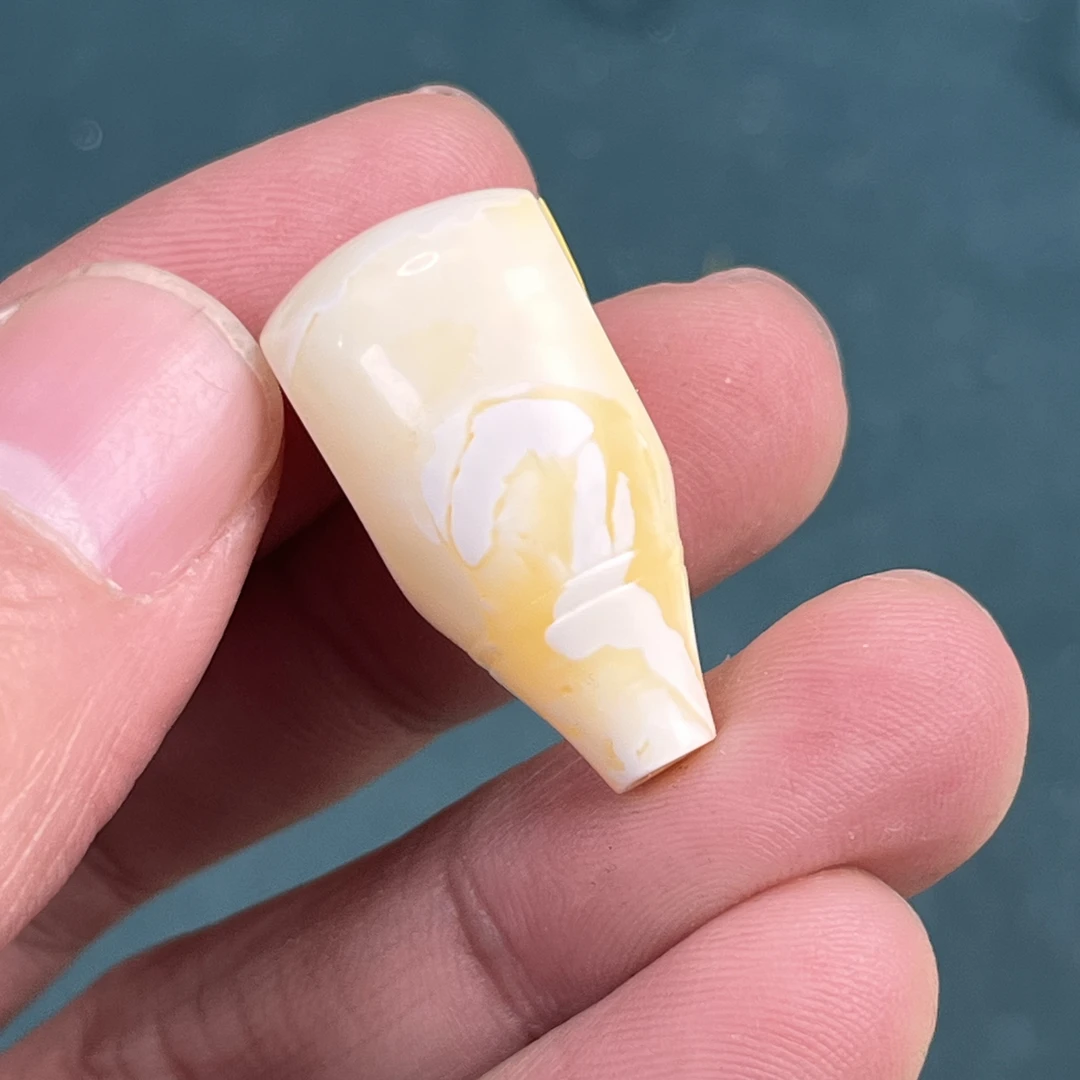 15mm左右天然原矿琥珀蜜蜡满蜡瓷白蜡一体三通