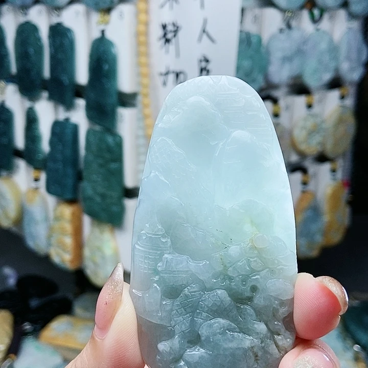 翡翠未镶嵌颈饰翡翠