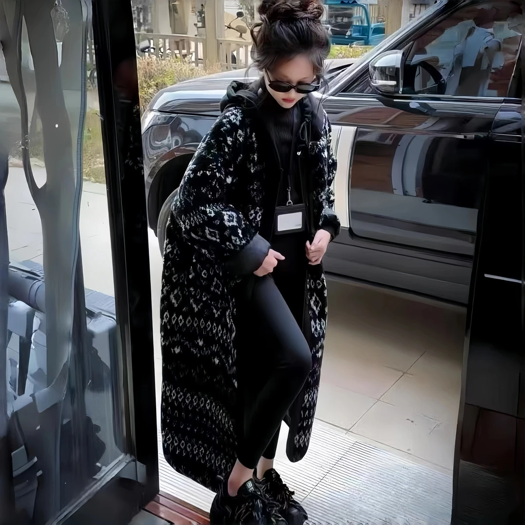 女童时尚夹棉加厚连帽外套秋冬装2025新款中大童宽松显瘦长款棉服