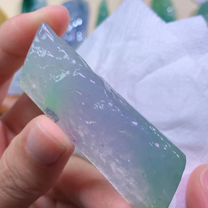 翡翠未镶嵌吊坠(不含链) 2672