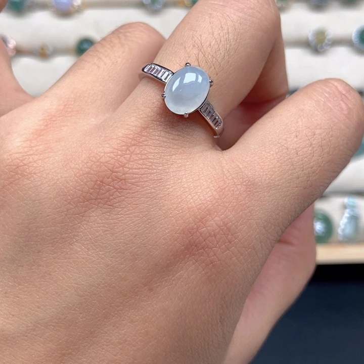 翡翠未镶嵌戒指戒指