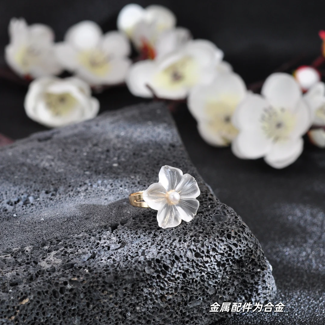 白水晶花开口可调节戒指A4560001