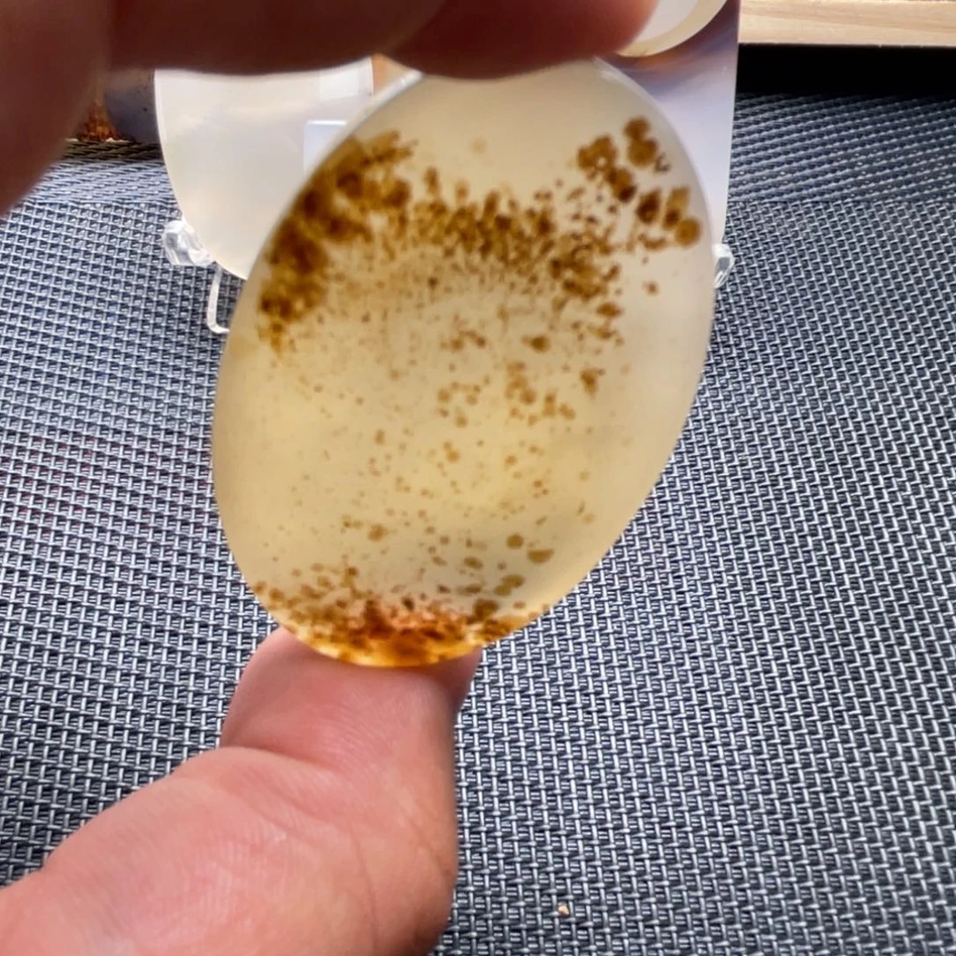 未镶嵌颈饰玛瑙/玉髓