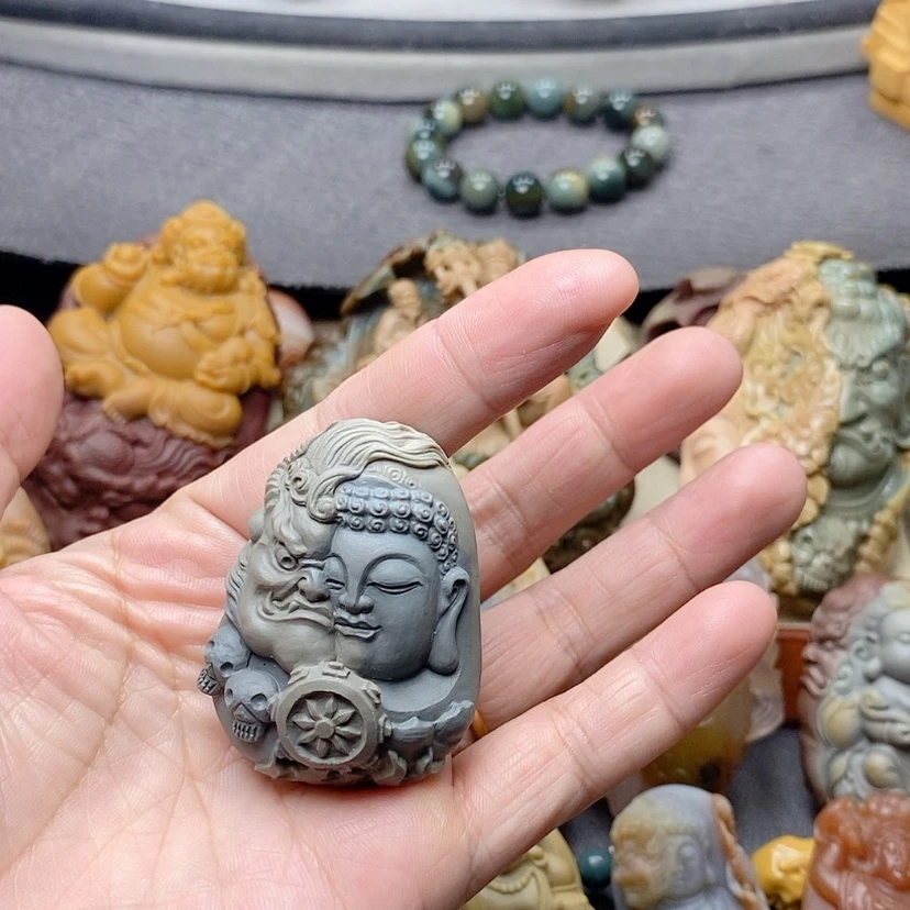 【闪购商品】定制石英质玉吊坠未镶嵌