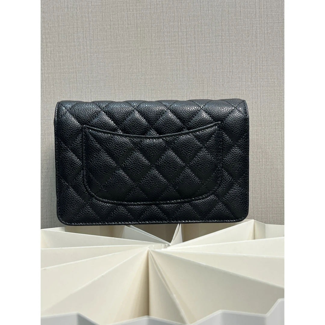 TOLEX2025新款手工时尚百搭卧真皮女包鱼子酱黑色