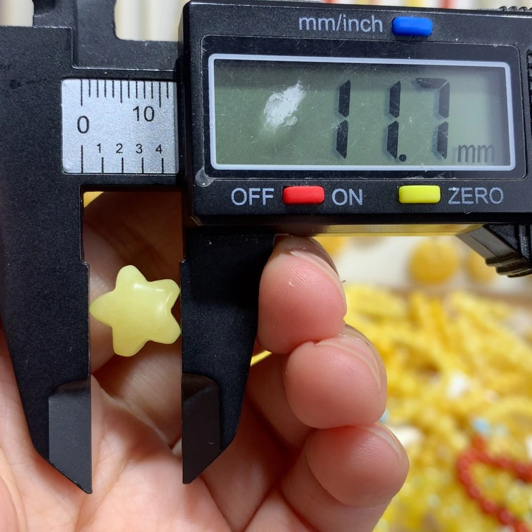 蜜蜡未镶嵌裸石配饰