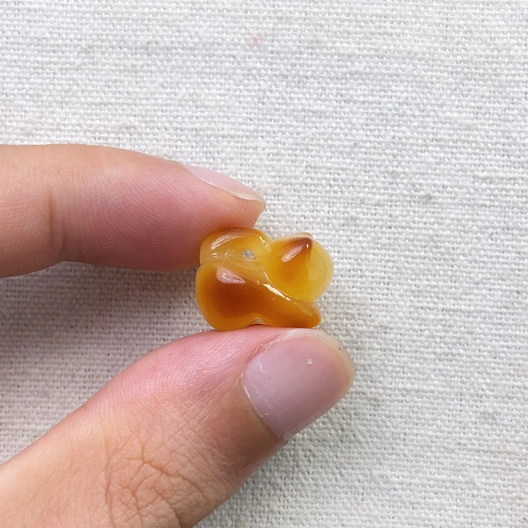 琥珀未镶嵌珠宝奇石猫咪