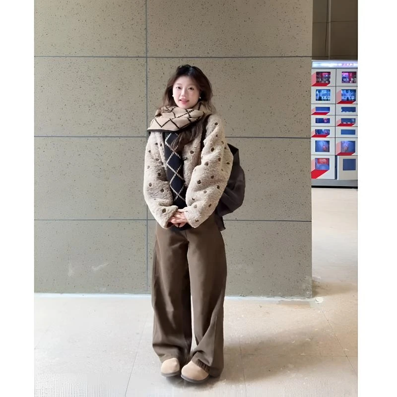 MARIE.COCO韩系波点羊羔毛外套秋冬保暖复古外套百搭阔腿裤潮流装