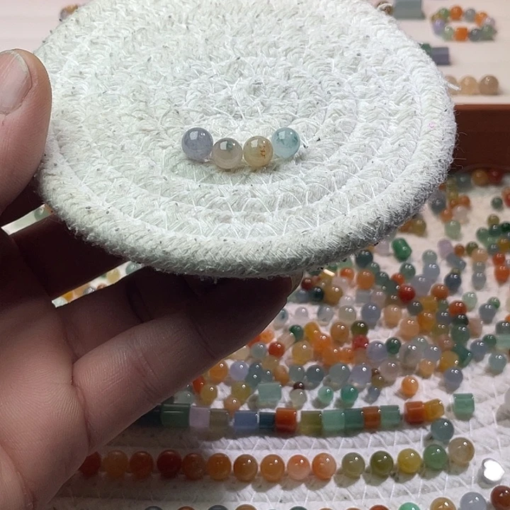 翡翠散珠未镶嵌定制翡翠卡7+