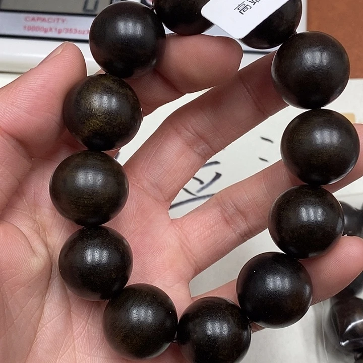 沉香香囊沉香虫漏