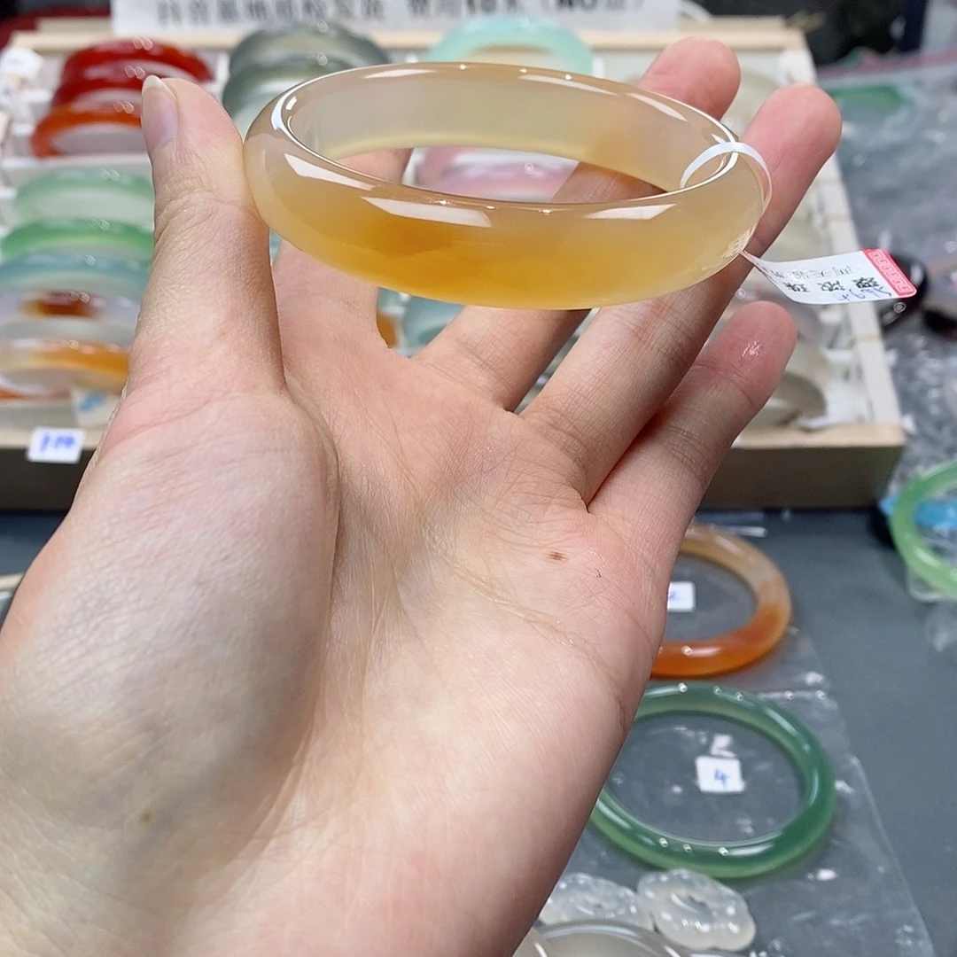 玛瑙/玉髓手镯未镶嵌用****8