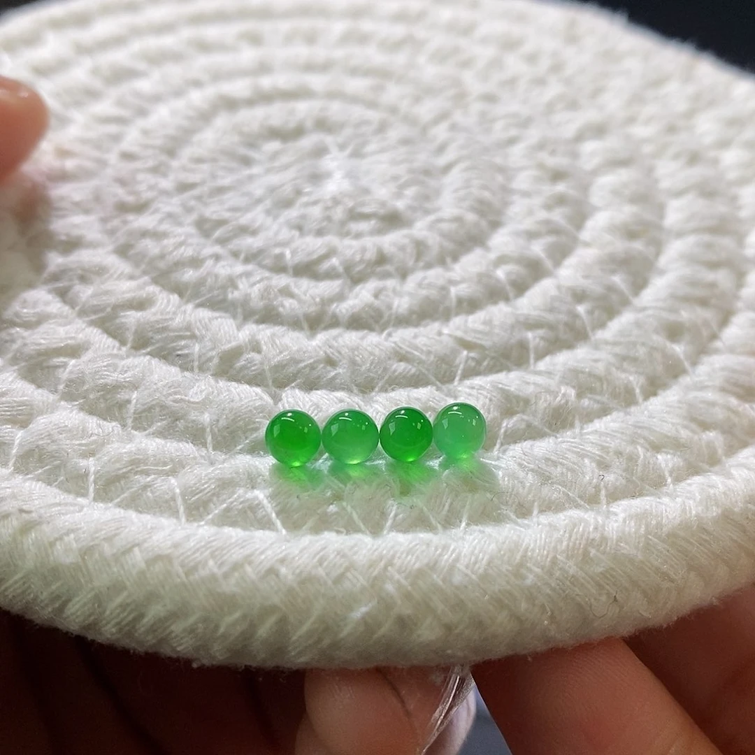 翡翠挂件未镶嵌一手特价珠珠卡4