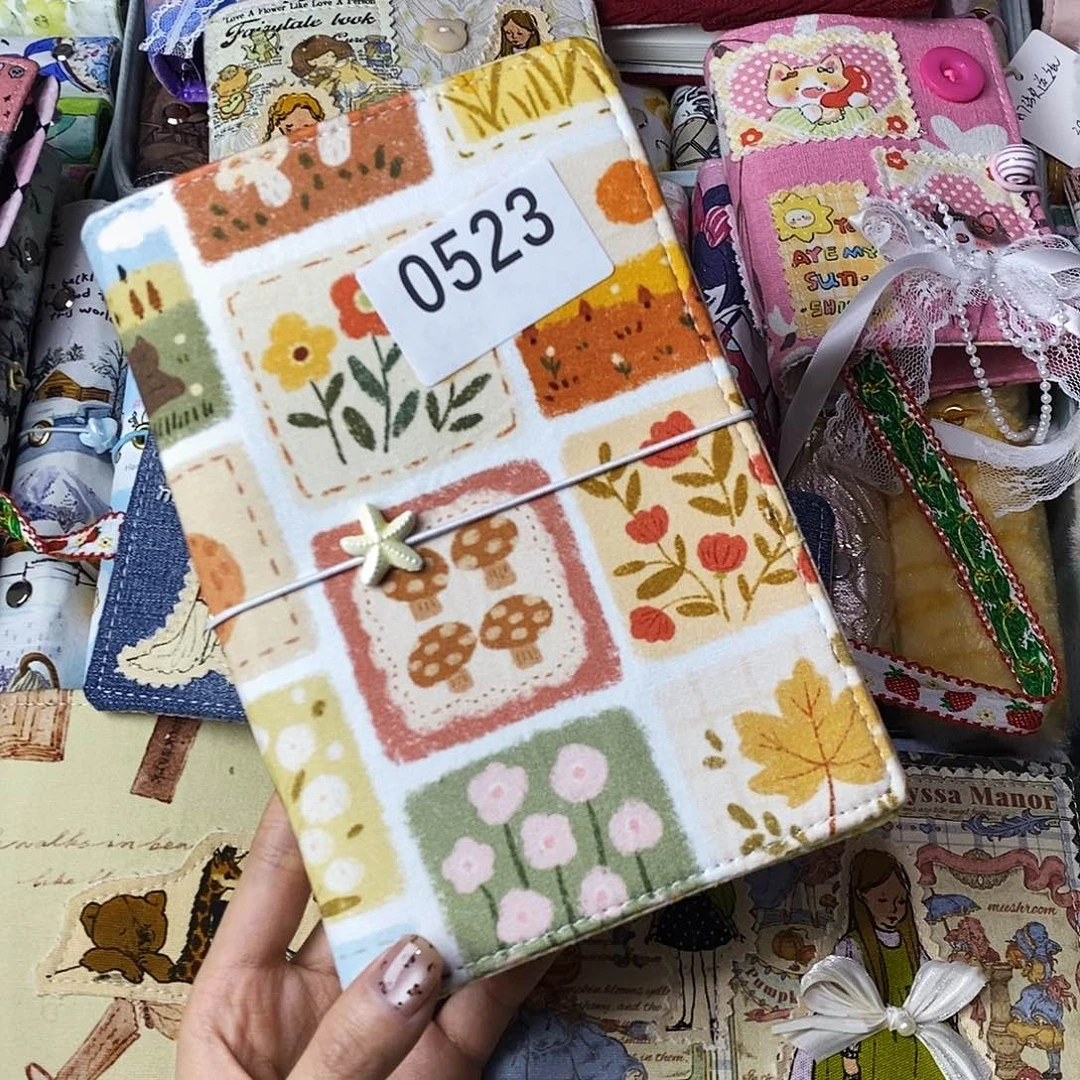 织绣A6活页不带纸523