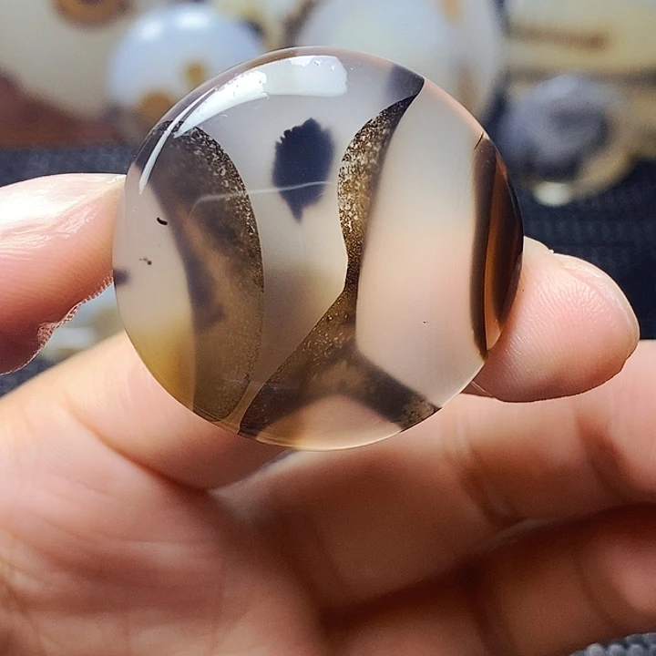 玛瑙/玉髓未镶嵌珠宝半成品