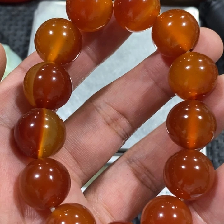 滴血莲花菩提吊坠