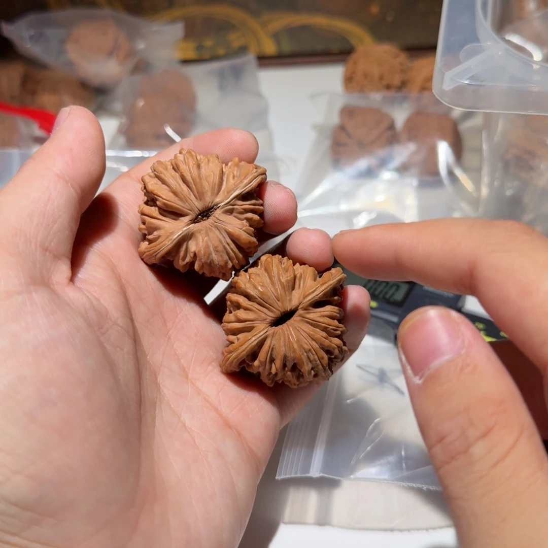 文玩核桃吊坠45四座楼