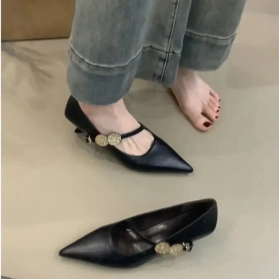 SGL-1639-12尖头金属扣一字带高跟鞋2025低跟法式通勤黑色单鞋女