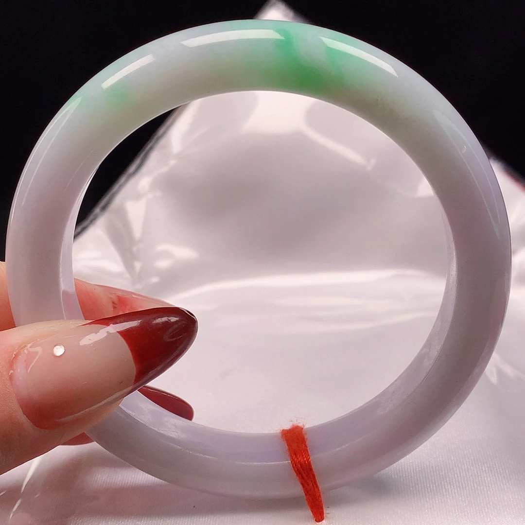 翡翠手镯未镶嵌天然翡翠8124