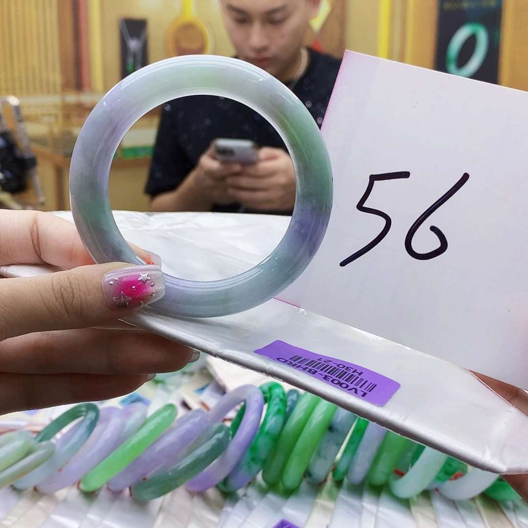 翡翠未镶嵌手镯bbb