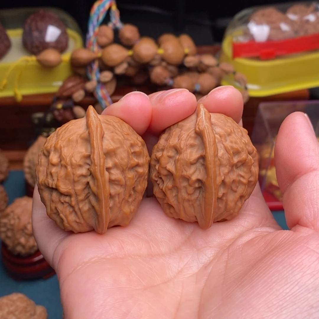 吊坠文玩核桃36大红袍