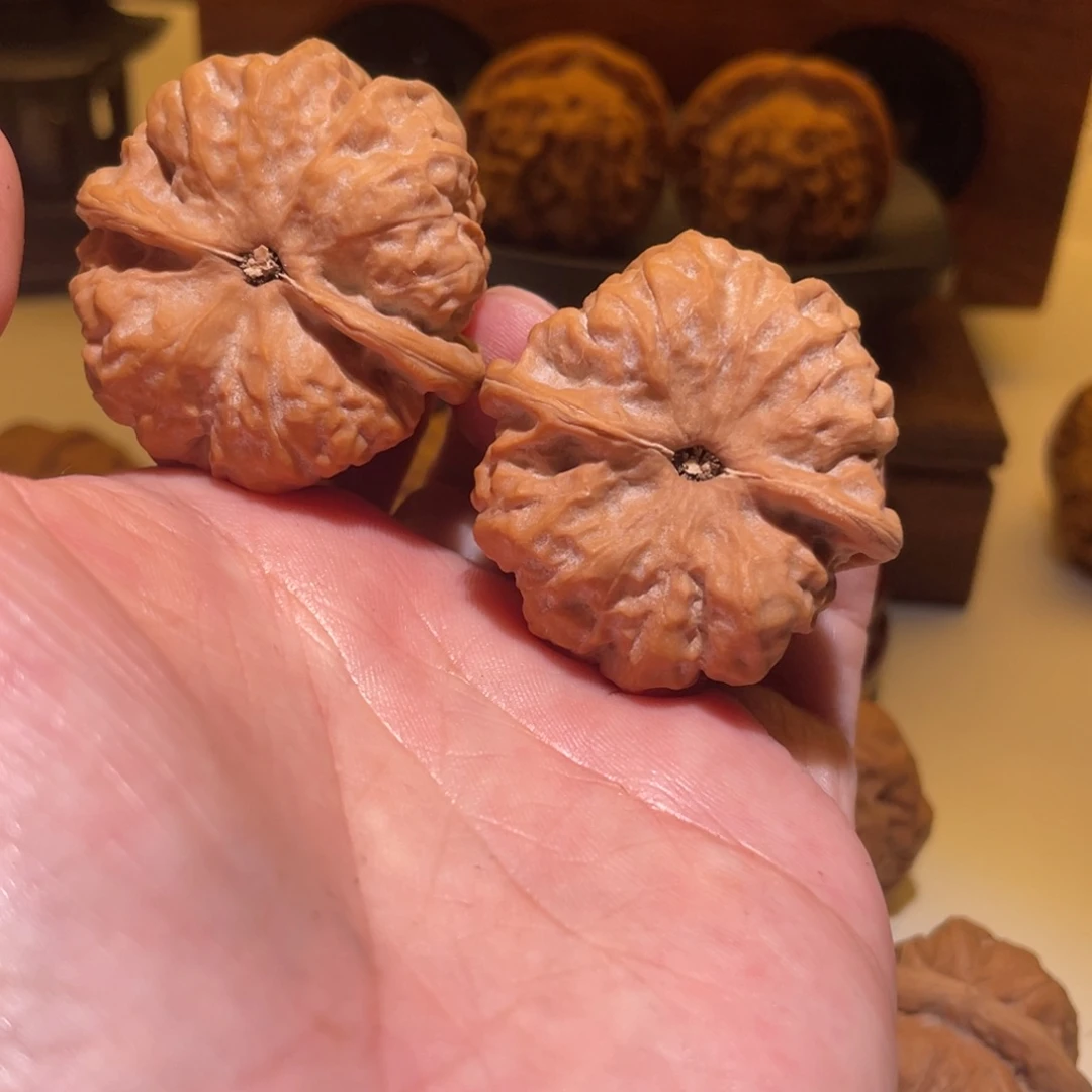 难***赴把件文玩核桃38.5蛤蟆头