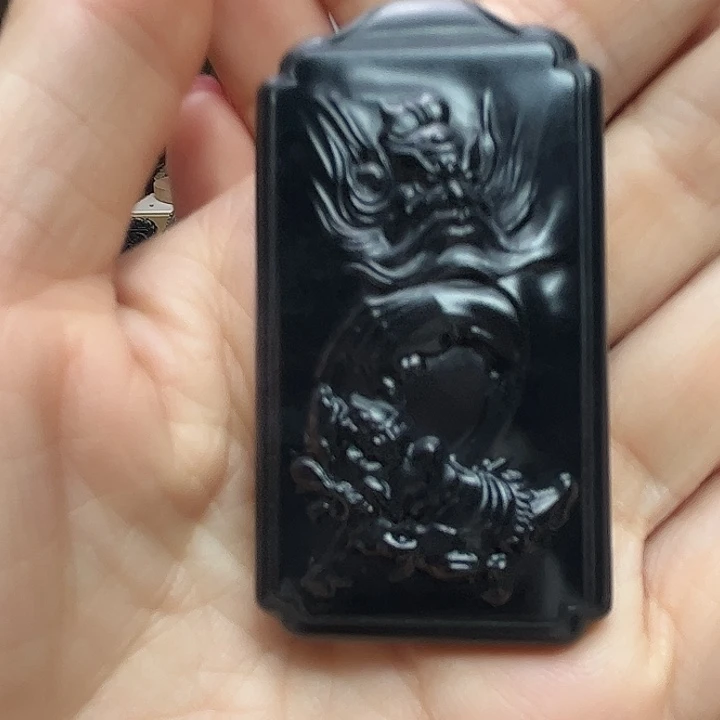 和田玉（墨玉）未镶嵌颈饰钟馗