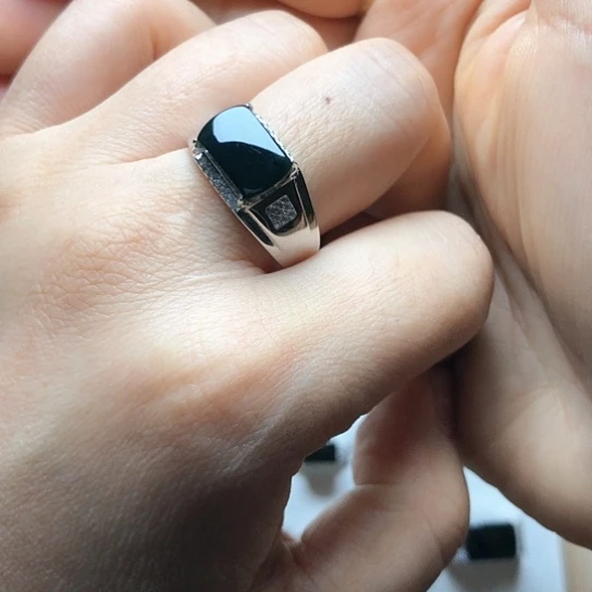 翡翠戒指银S925镶嵌缅甸天然A货翡翠