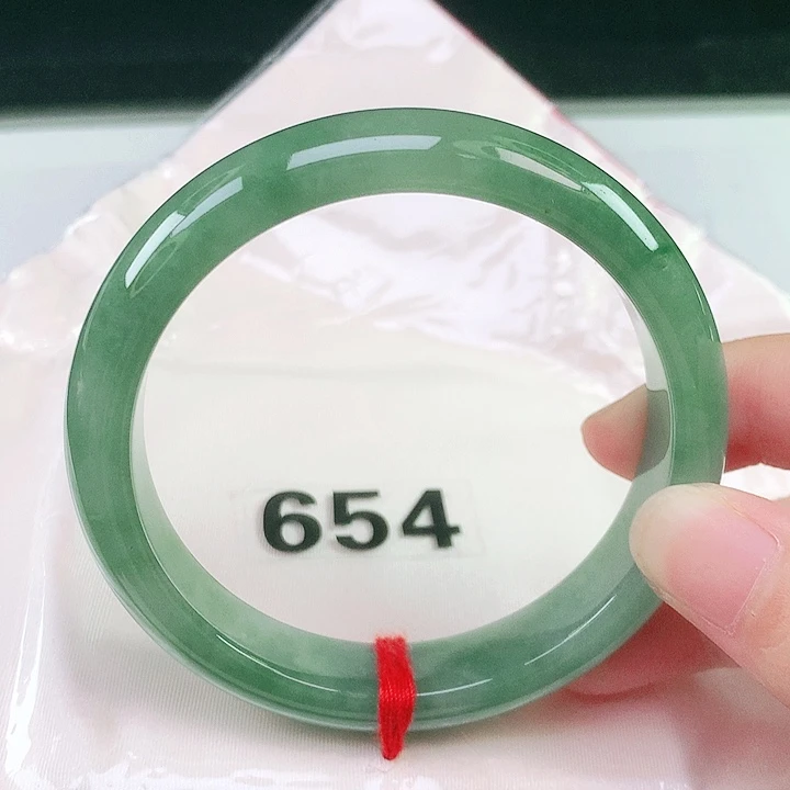 翡翠未镶嵌手镯翡翠手镯