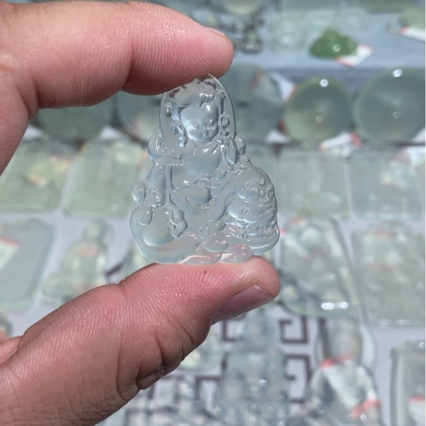 【闪购商品】蛇纹石玉颈饰未镶嵌瘦*啦