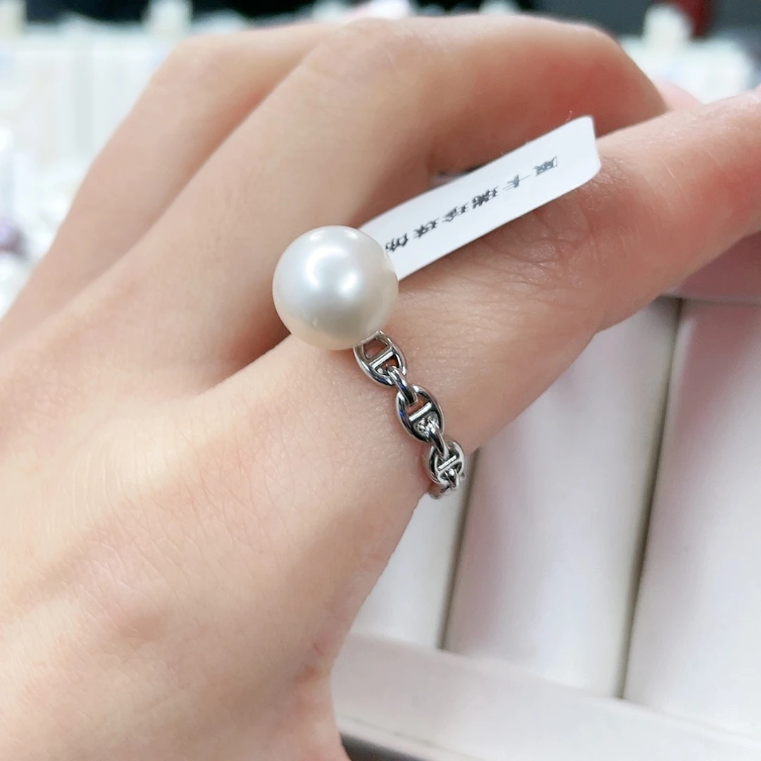 淡水珍珠吊坠(赠链)未镶嵌