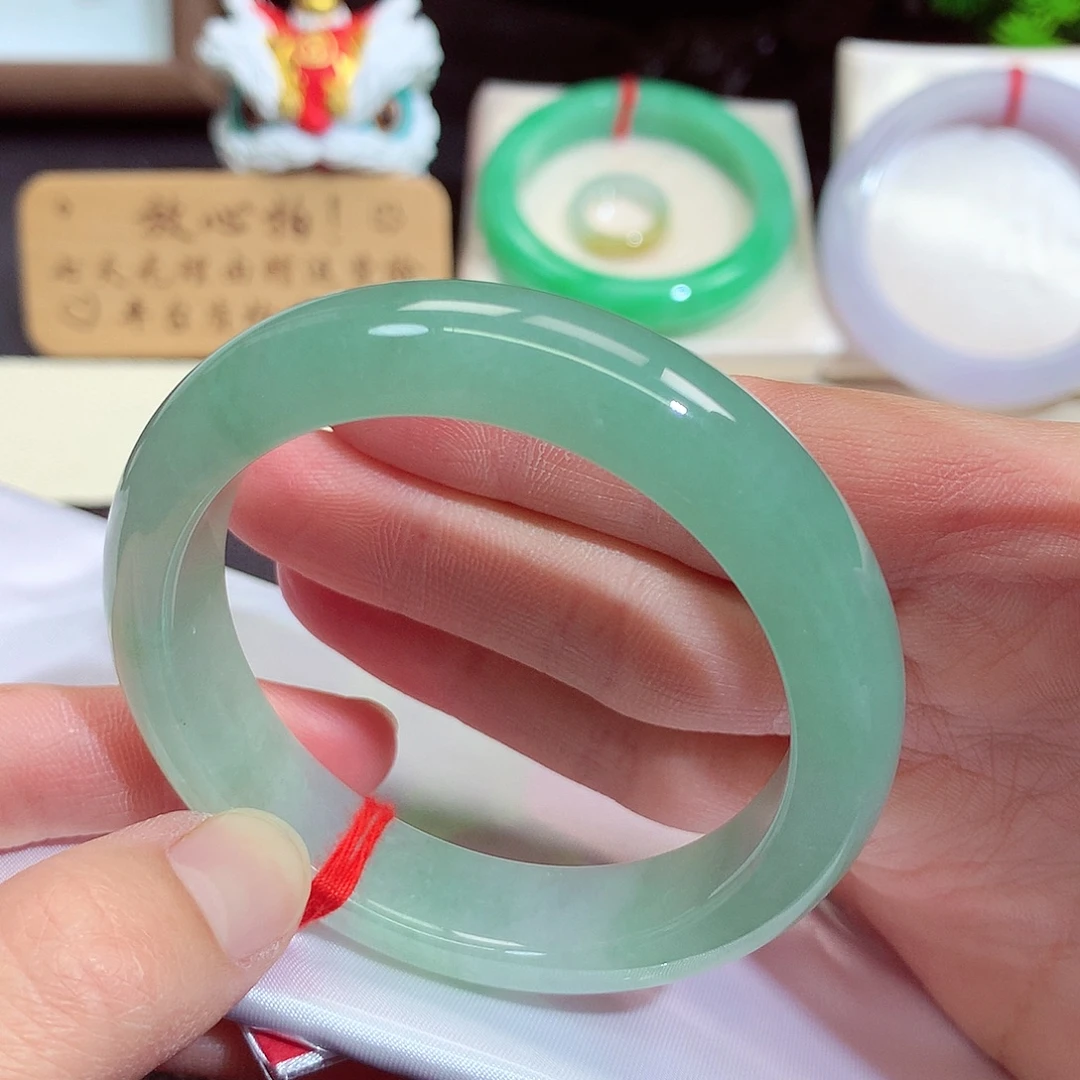翡翠未镶嵌手镯1282