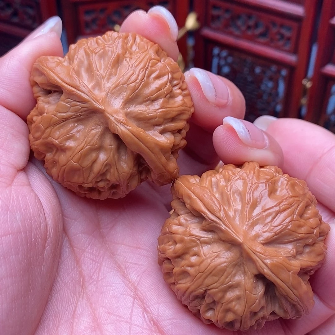 把件文玩核桃毕业红皮宫灯46.5全品