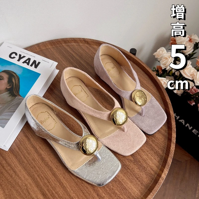 初夏外穿人字拖平跟露趾纯色时装凉鞋波西米亚风气质小众增高单鞋