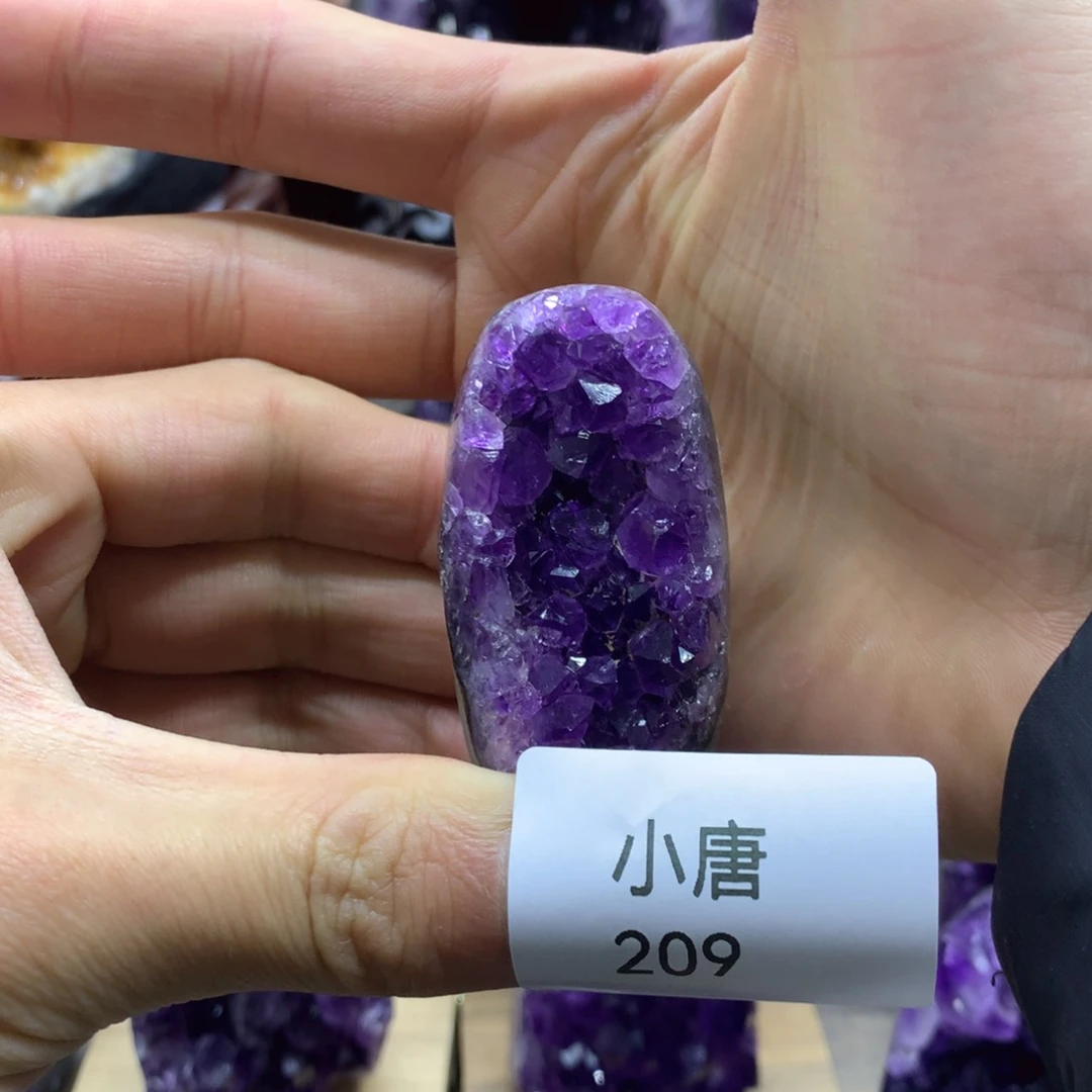 紫晶大型摆件（非配饰）未镶嵌