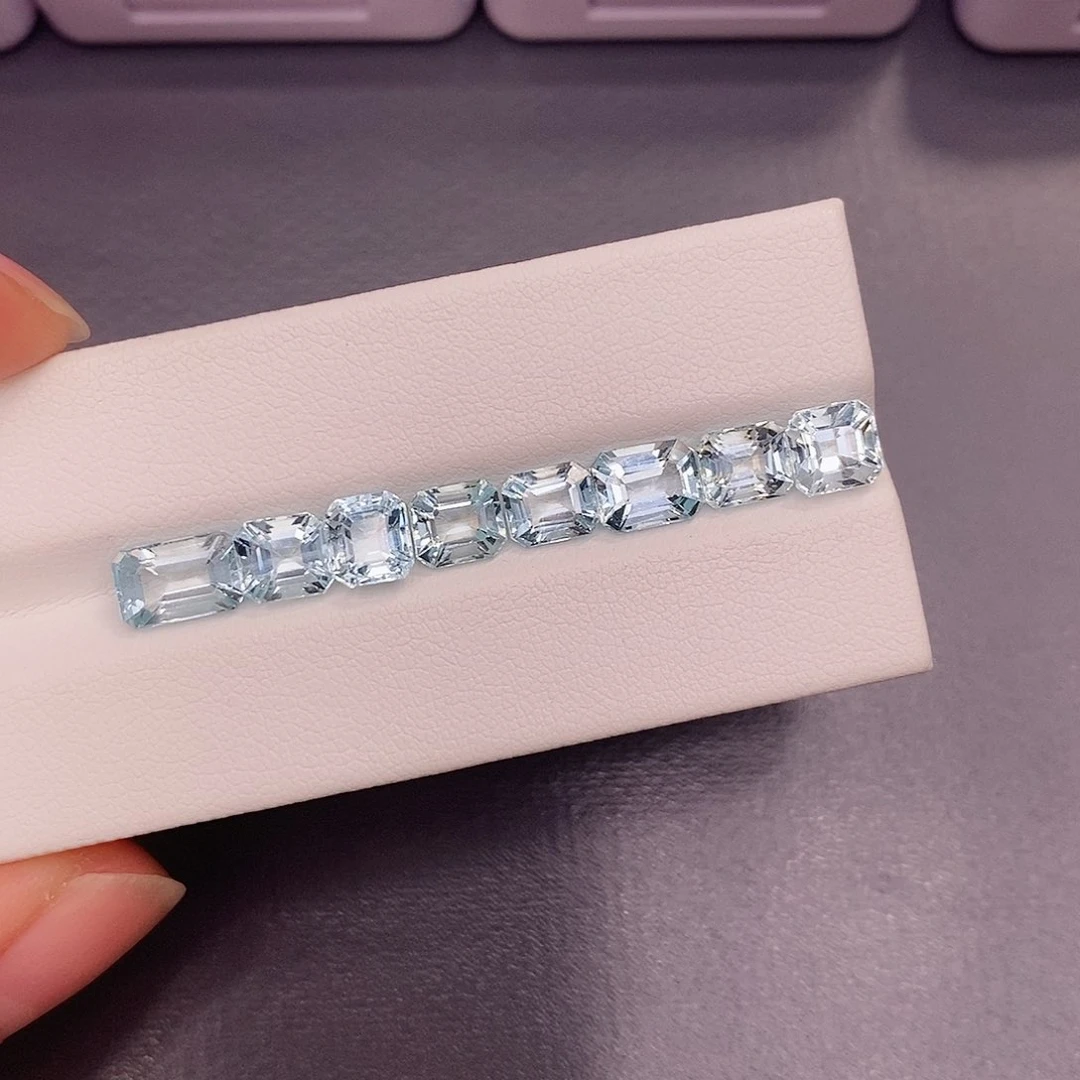 裸石海蓝宝石180一克拉，仅供展示，挑好上定向